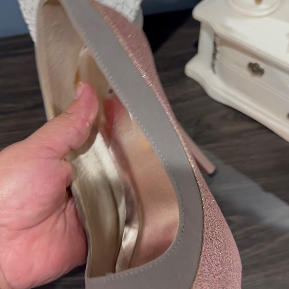 Beautiful Qupid Women's - Heels 💕 - Picture 8 of 11